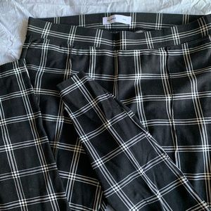 Stevie black and white window pane plaid leggings